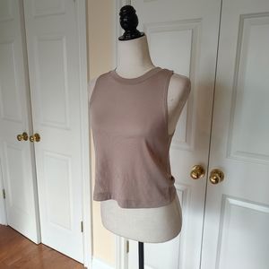 H&M beige crop work out tank